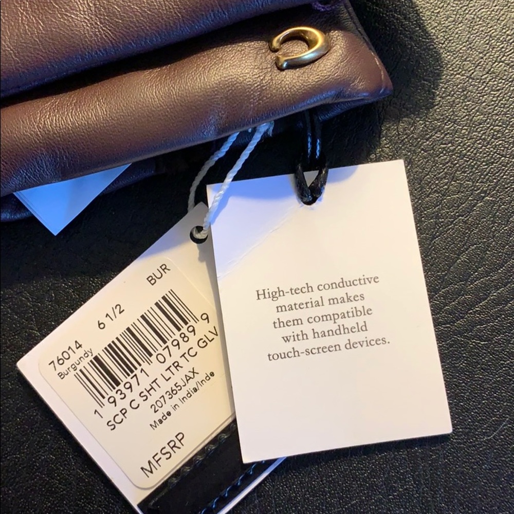 NWT Coach Tech Napa Gloves (burgundy) - Picture 2 of 2